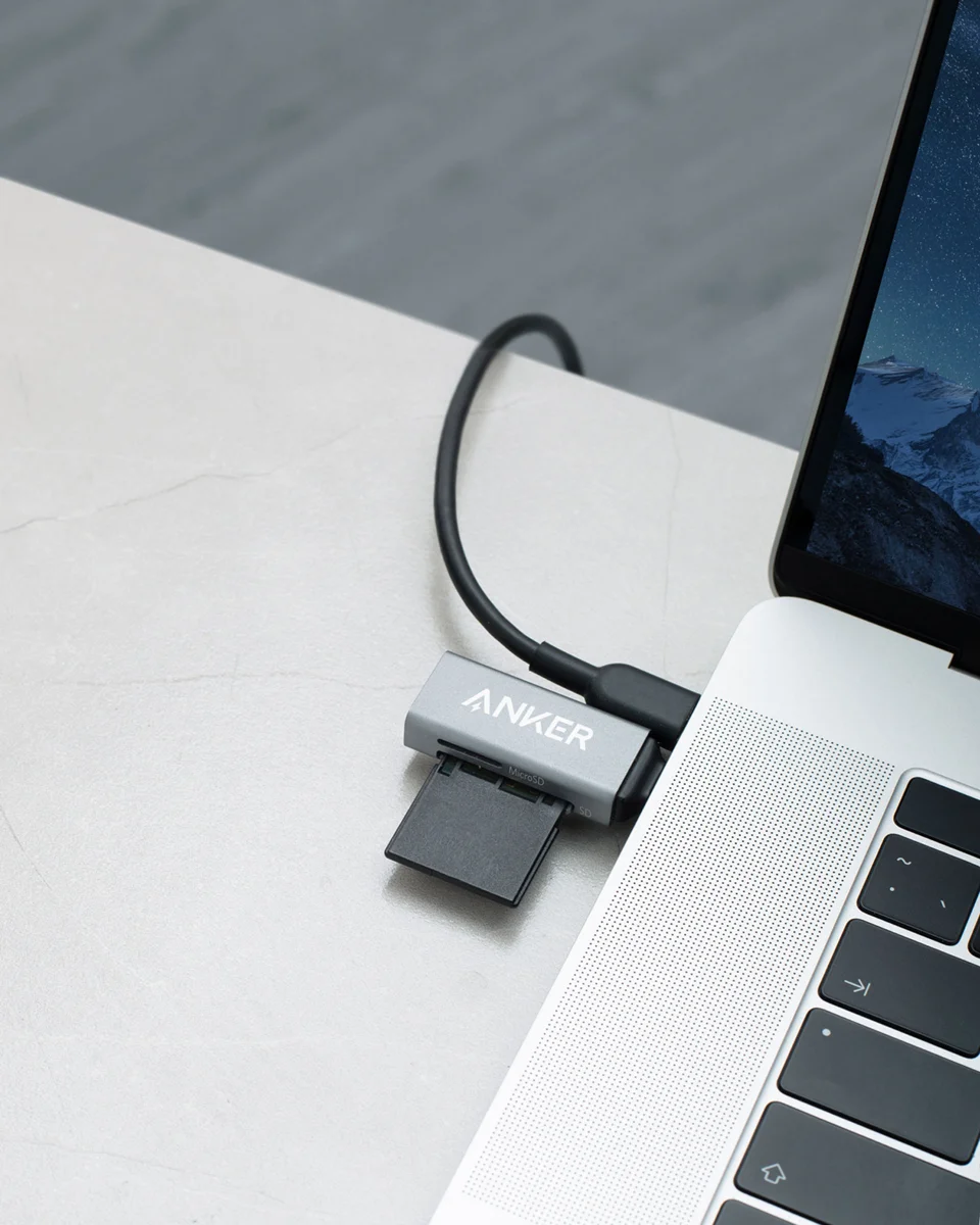 Anker 2-in-1 USB-C SD Card Reader