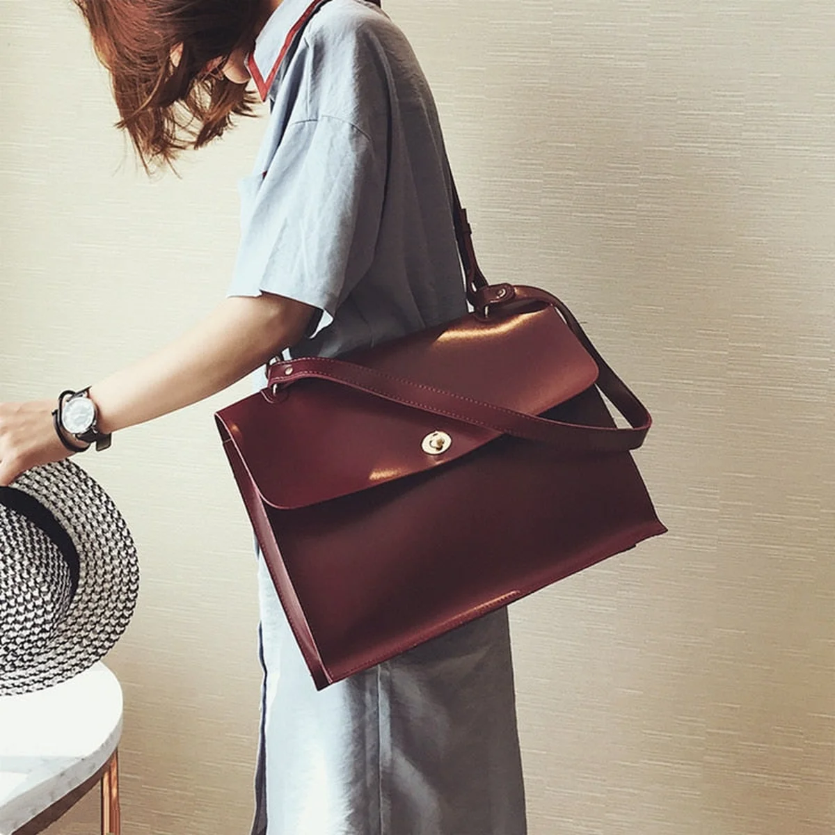 Retro Fashion Female Big Bag 2018 New Quality PU Leather Women's Designer Handbag Ladies Briefcase Tote Shoulder Messenger Bags view 1