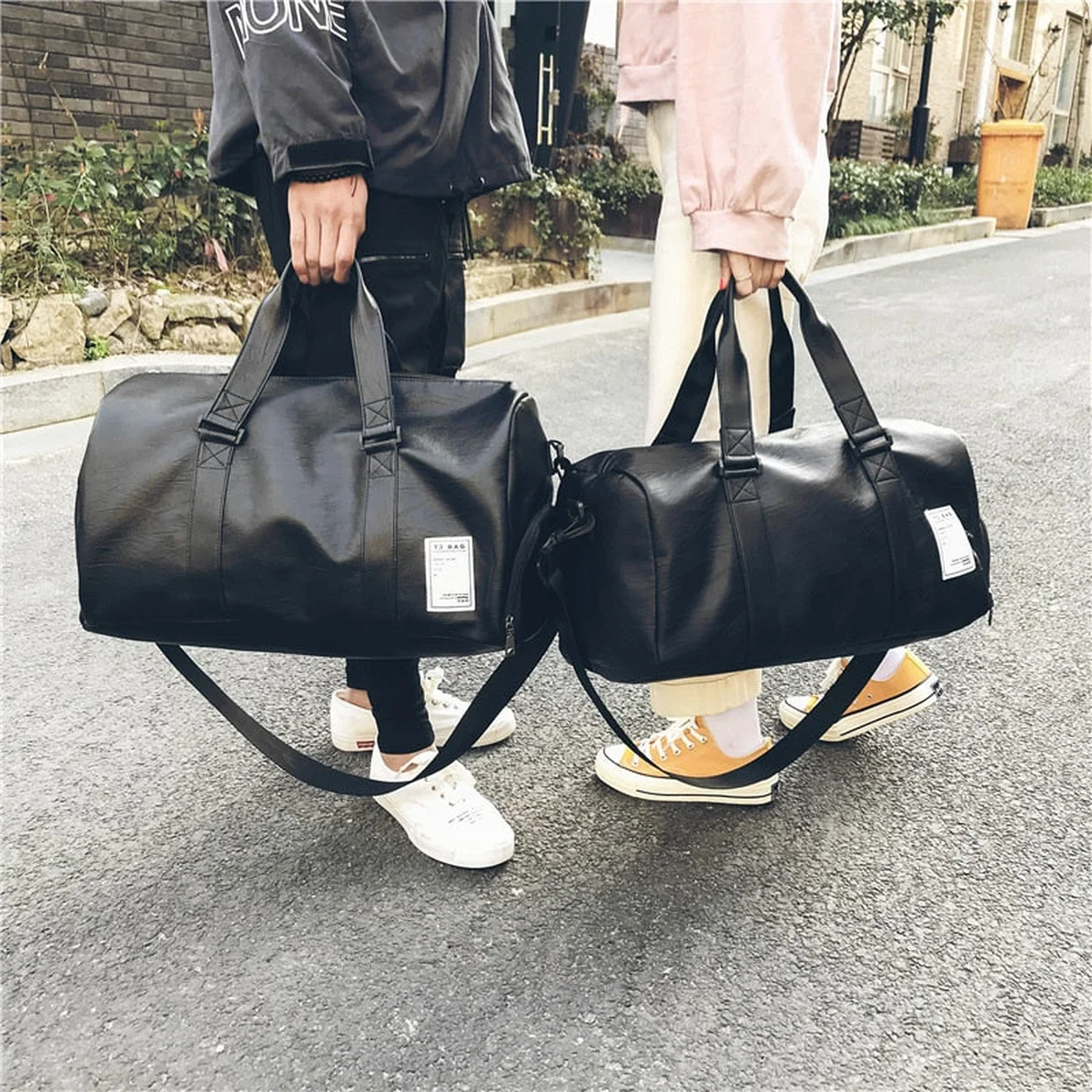 Women Men Unisex Travel Bag Handbag Beach Shoulder Bag Crossbody Bag PU Large Capacity Fashion Couples Duffel Package HOT SALE view 1