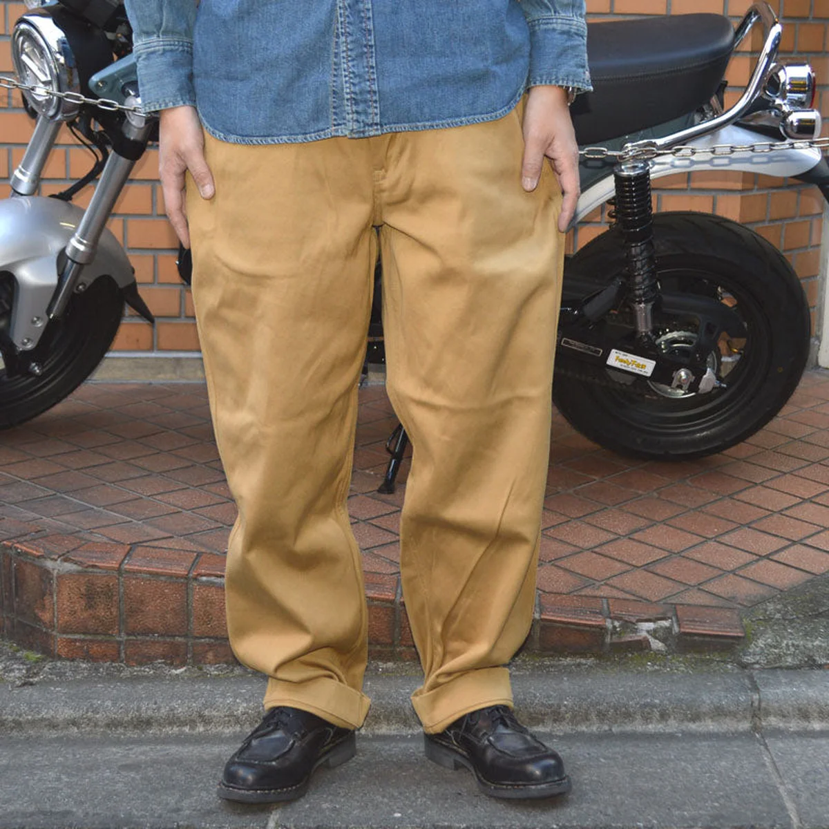 Thumbnail 2