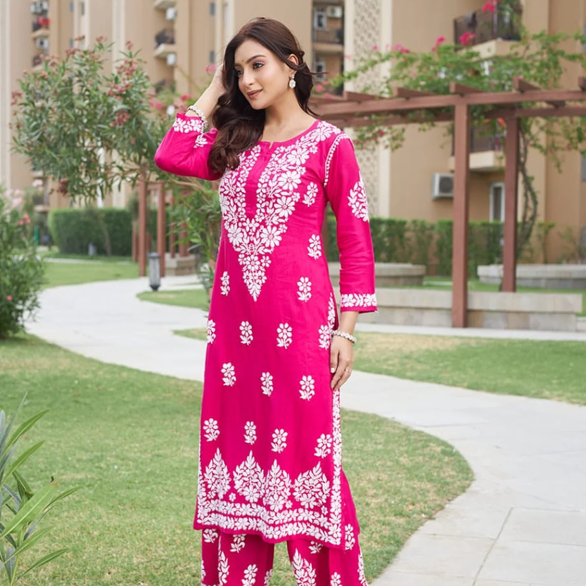 New LUCKNOW CHIKANKARI EXCLUSIVE KURTI_PENT PAIR DESIGN(Rani Pink) image 1