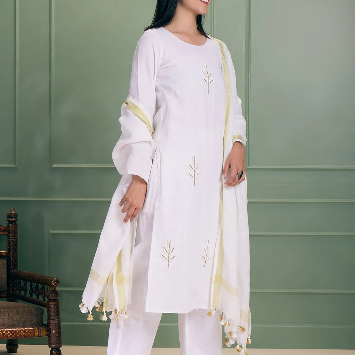 Mahira Kurti Set thumbnail 3