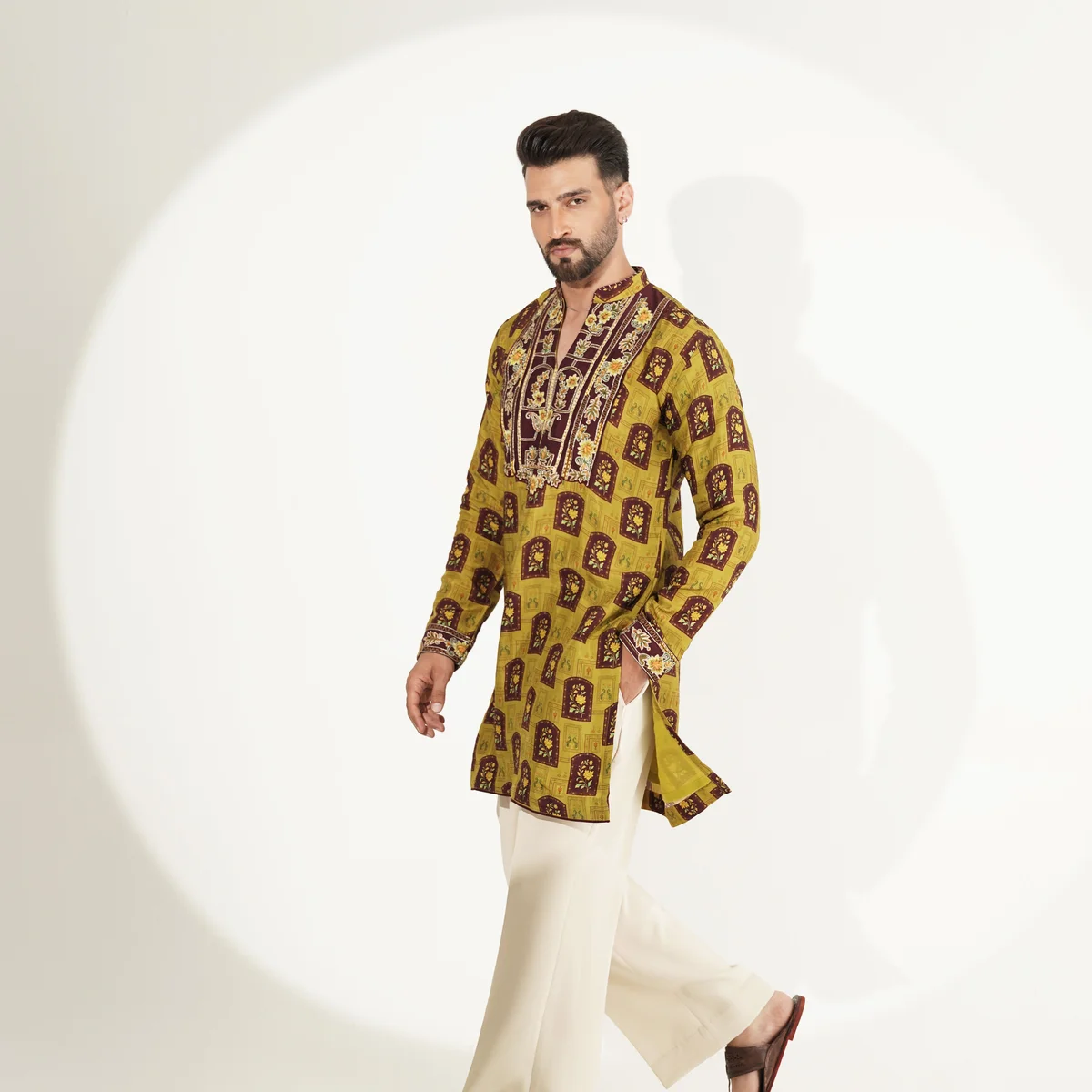 Olive Green Printed Kurta Set thumbnail 3
