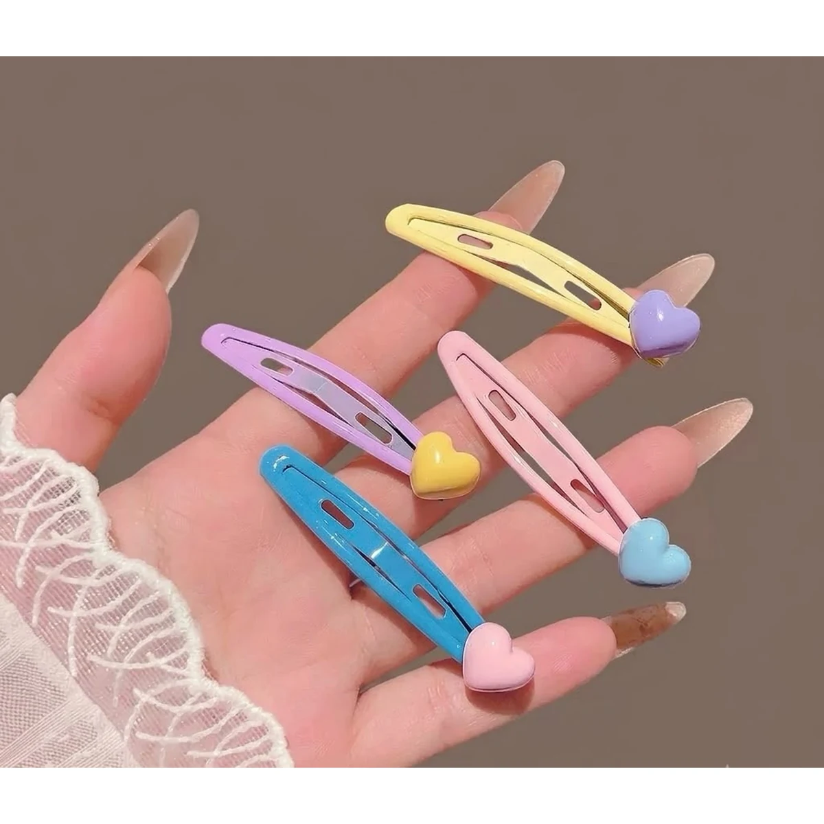 Candy-Coded Heart Hair Clip (1 piece )