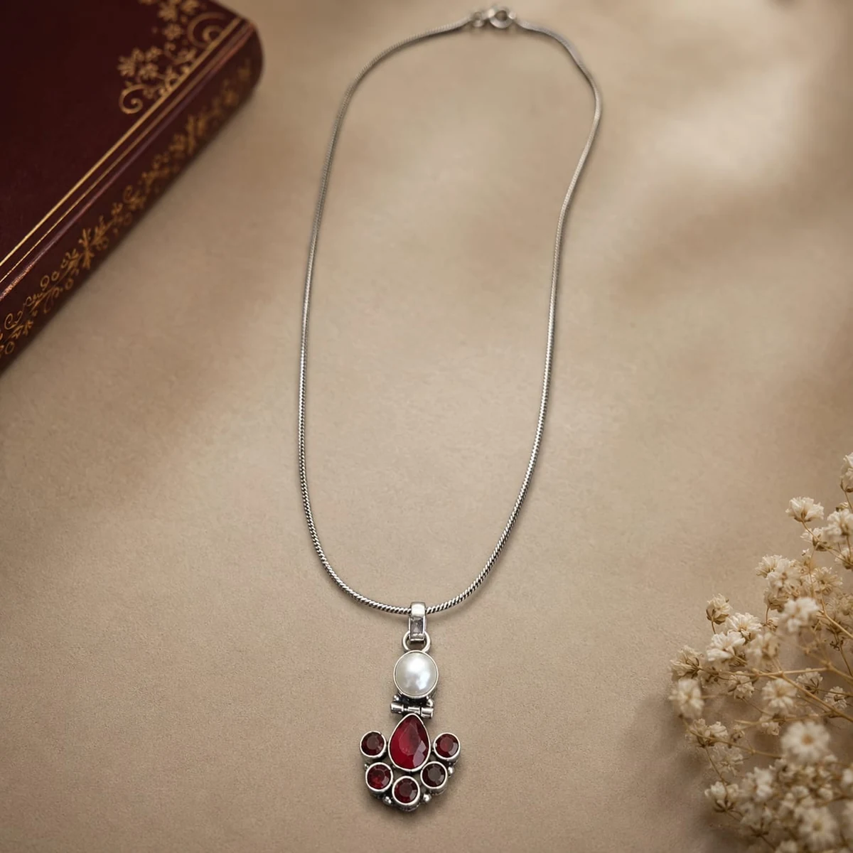 Premium Stone Pendant with chain thumbnail 3