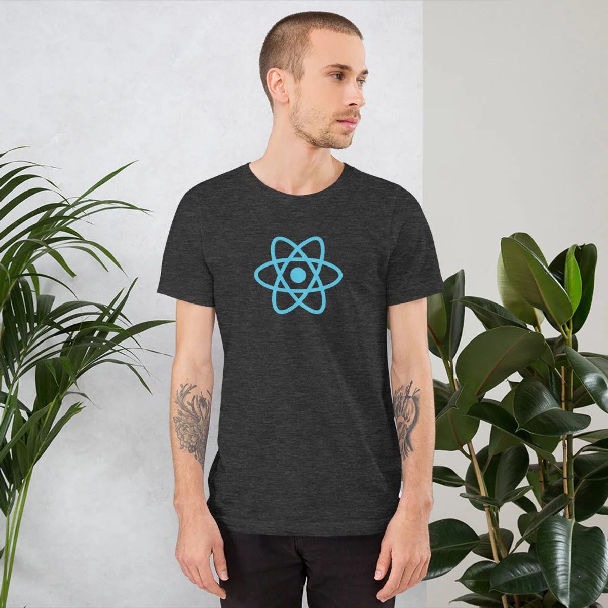 "REACT" T-Shirt thumbnail 2