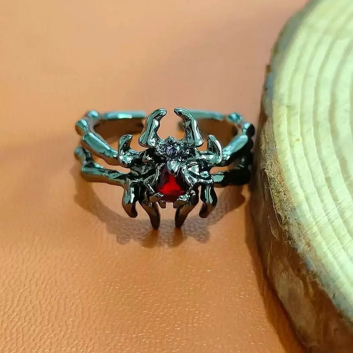 Crimson Weaver Band thumbnail 4
