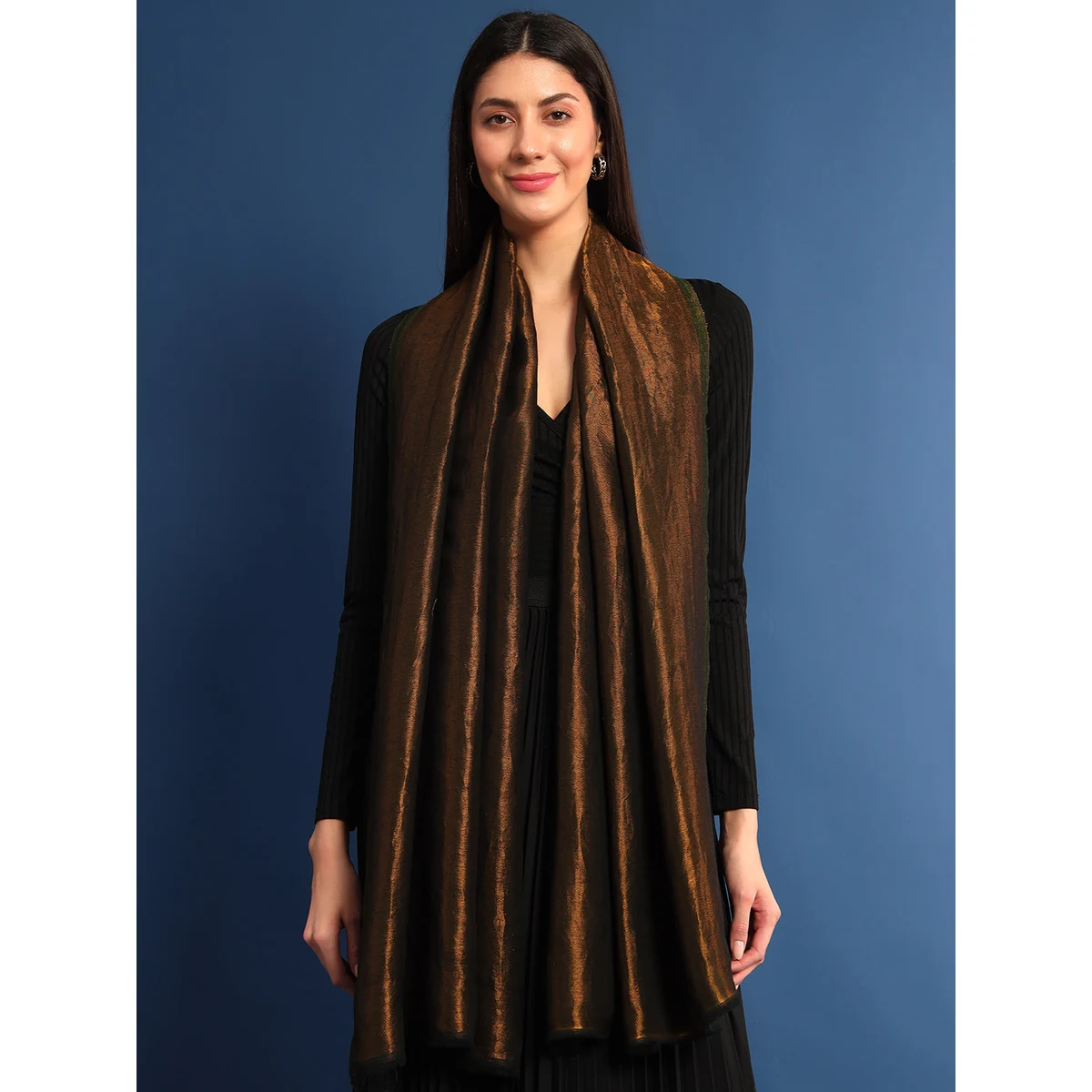 Premium Women’s Zarish Reversible Zari Moonlight Fine Wool Stole (Size: 71x203 Cm) thumbnail 4