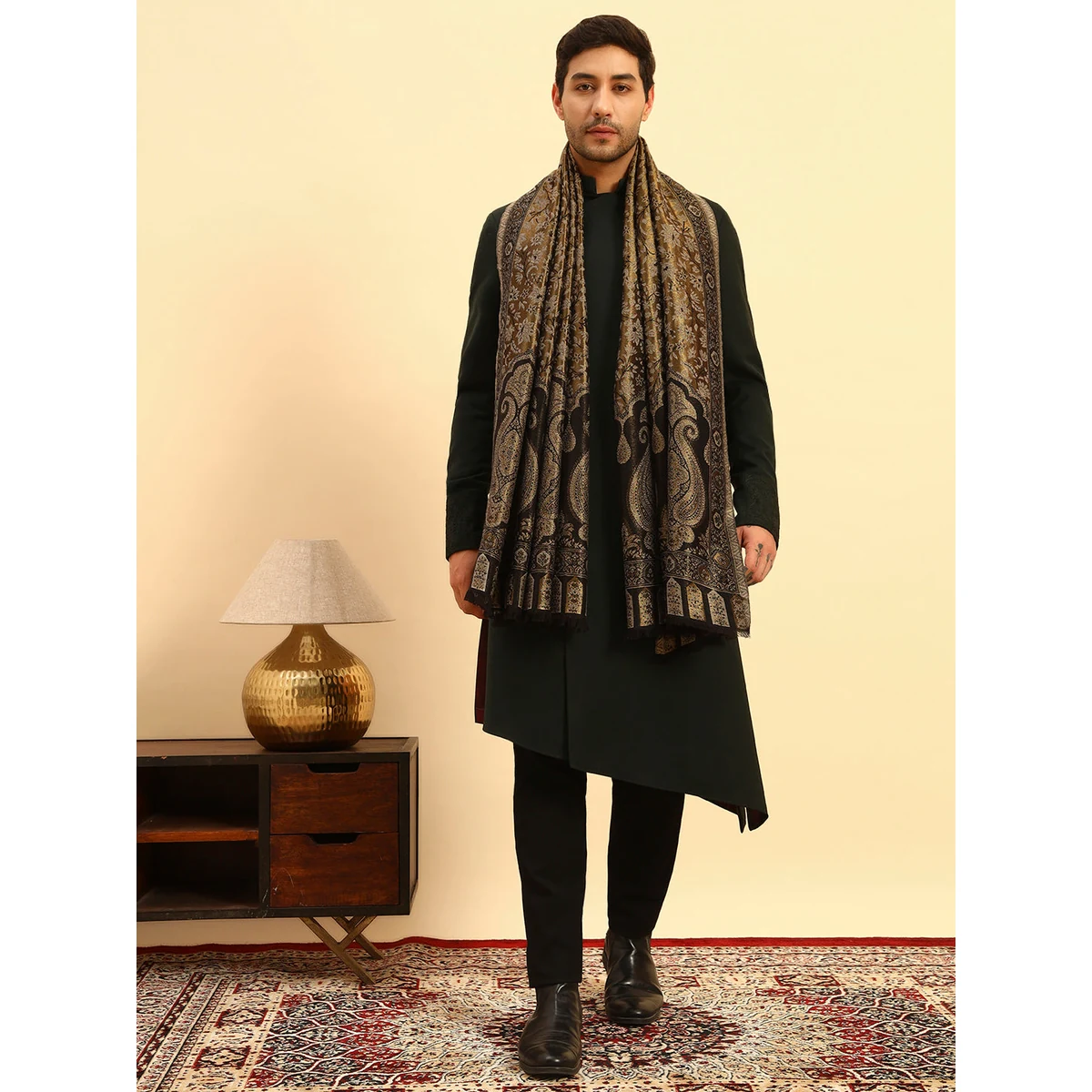 Premium Men Hunar Zari Kaani Fine Wool Shawl (Size-101x203cm) thumbnail 2