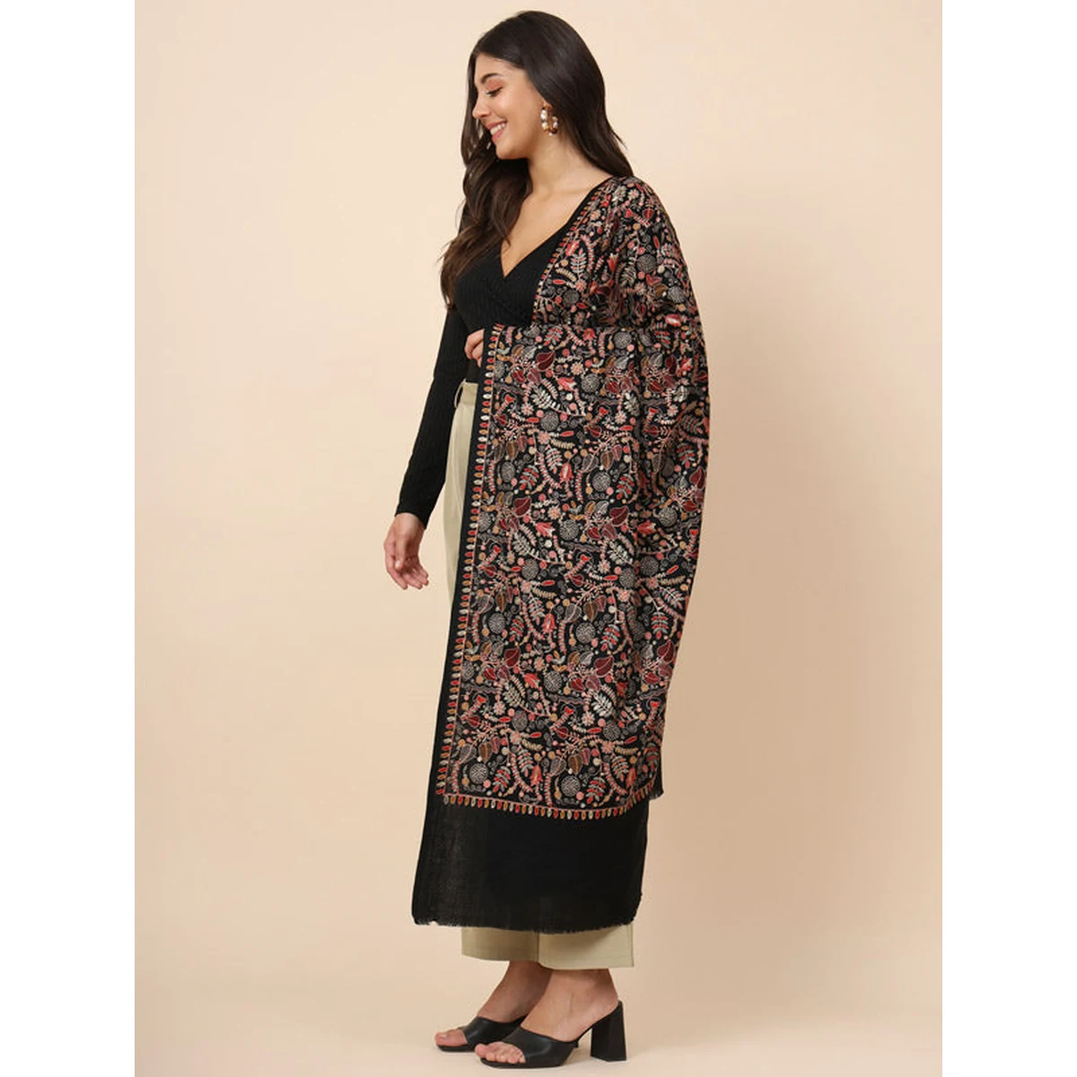 Women Gilkaari 100% Pure Wool Embroidered Shawl (Size 101X203 CM) thumbnail 3