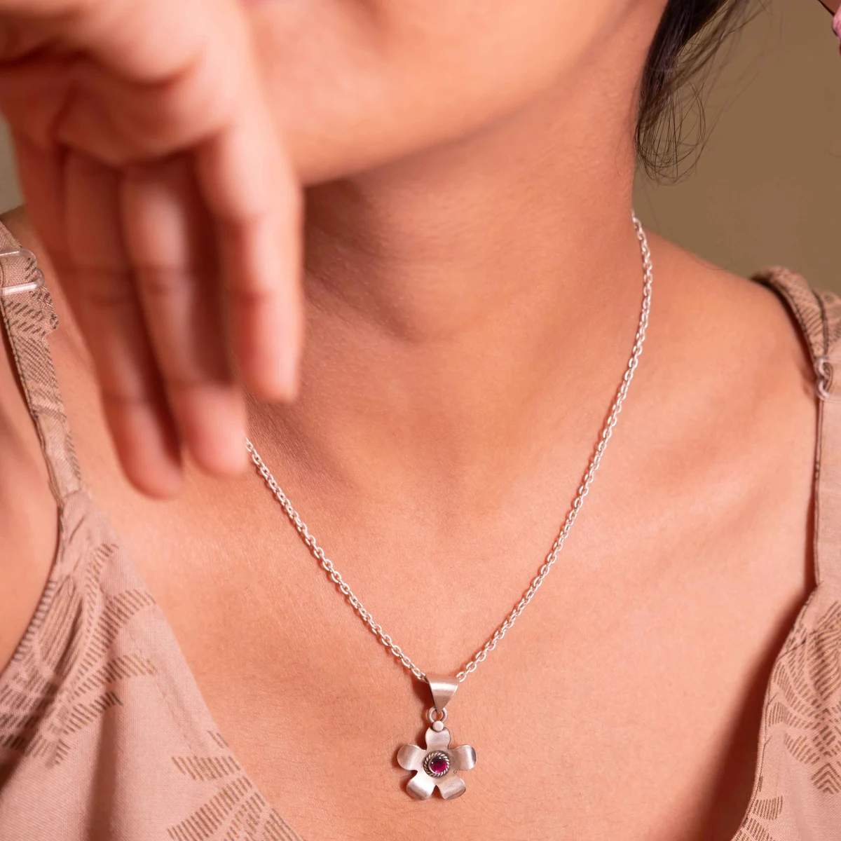 Premium Moh Raani Stone Flower Necklace Earring Ring Set thumbnail 2