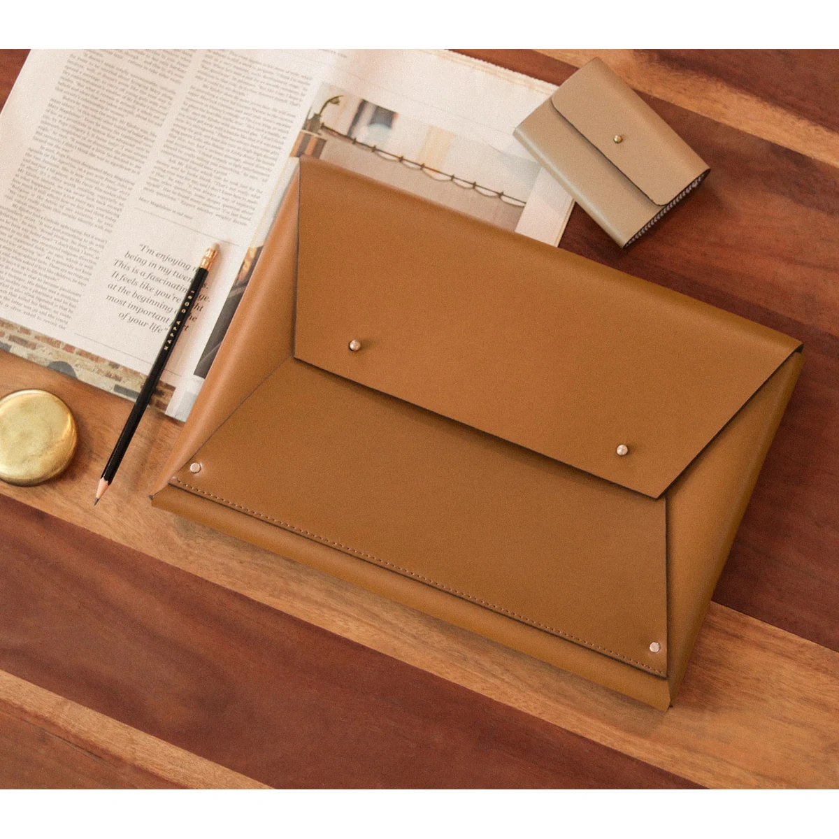 LEATHER WRAP SLEEVE