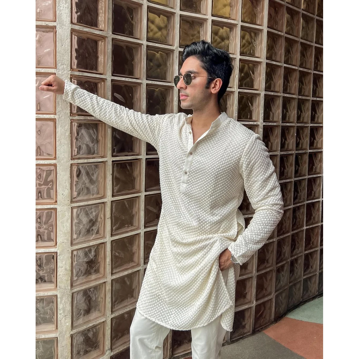 Premium Men's Navy Classic Sequin Chikankari Kurta Pajama Set thumbnail 4