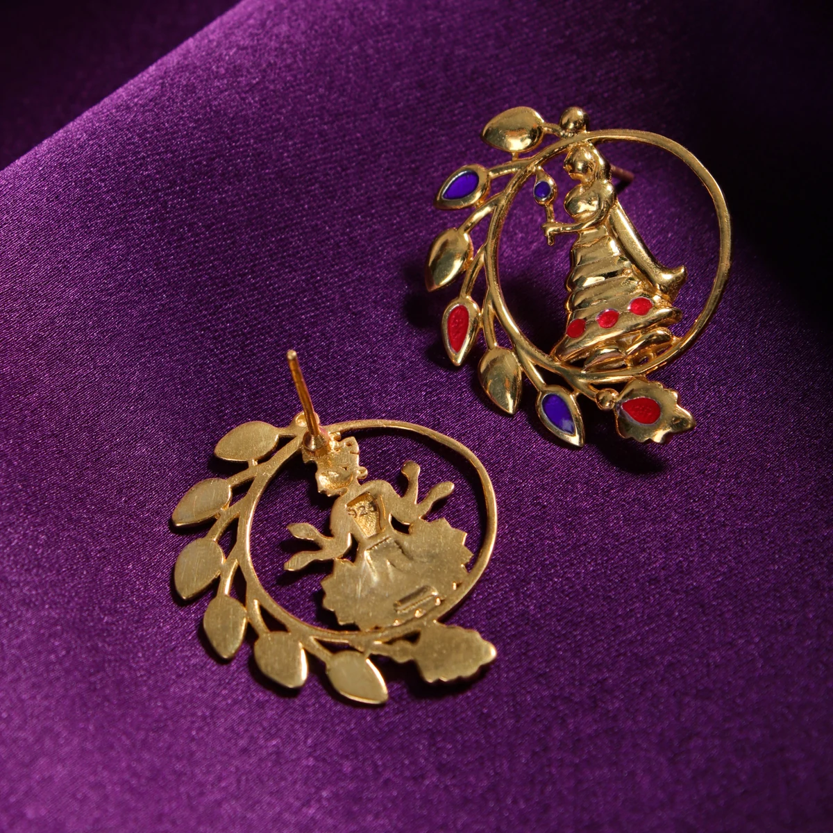 Premium Radhe Shyam Stud Silver Earrings thumbnail 2
