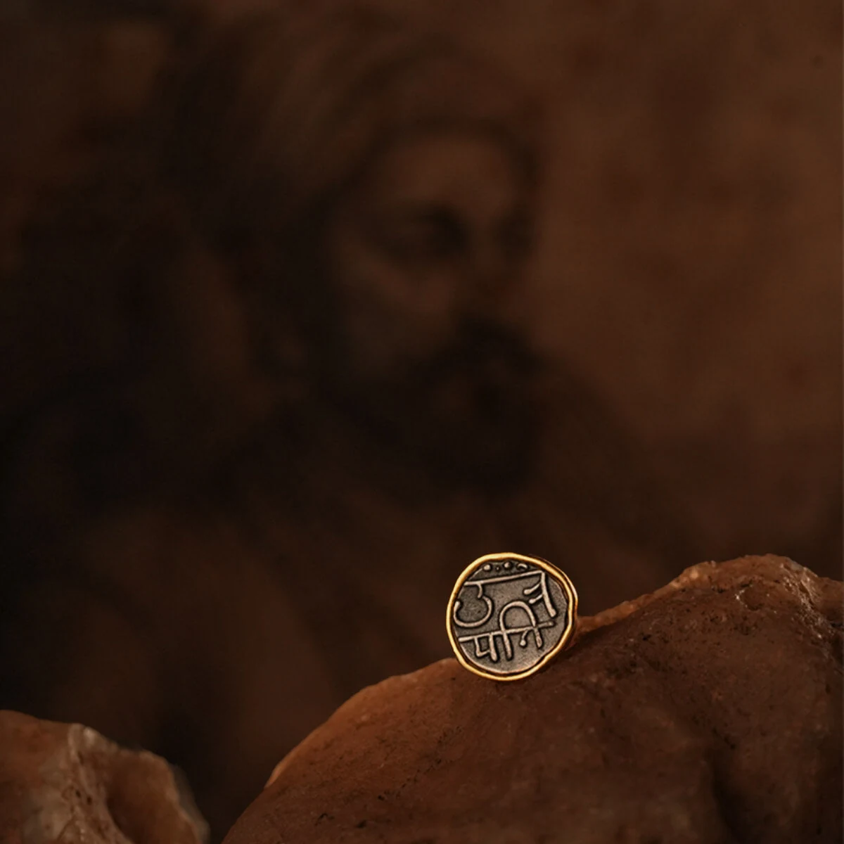 Premium Chhatrapati Shivaji Silver Brooch Pin thumbnail 4