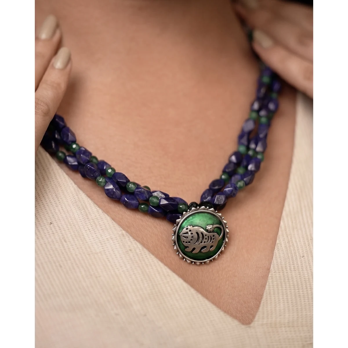 Premium Shardul Lapiz Lazuli Silver Necklace thumbnail 2