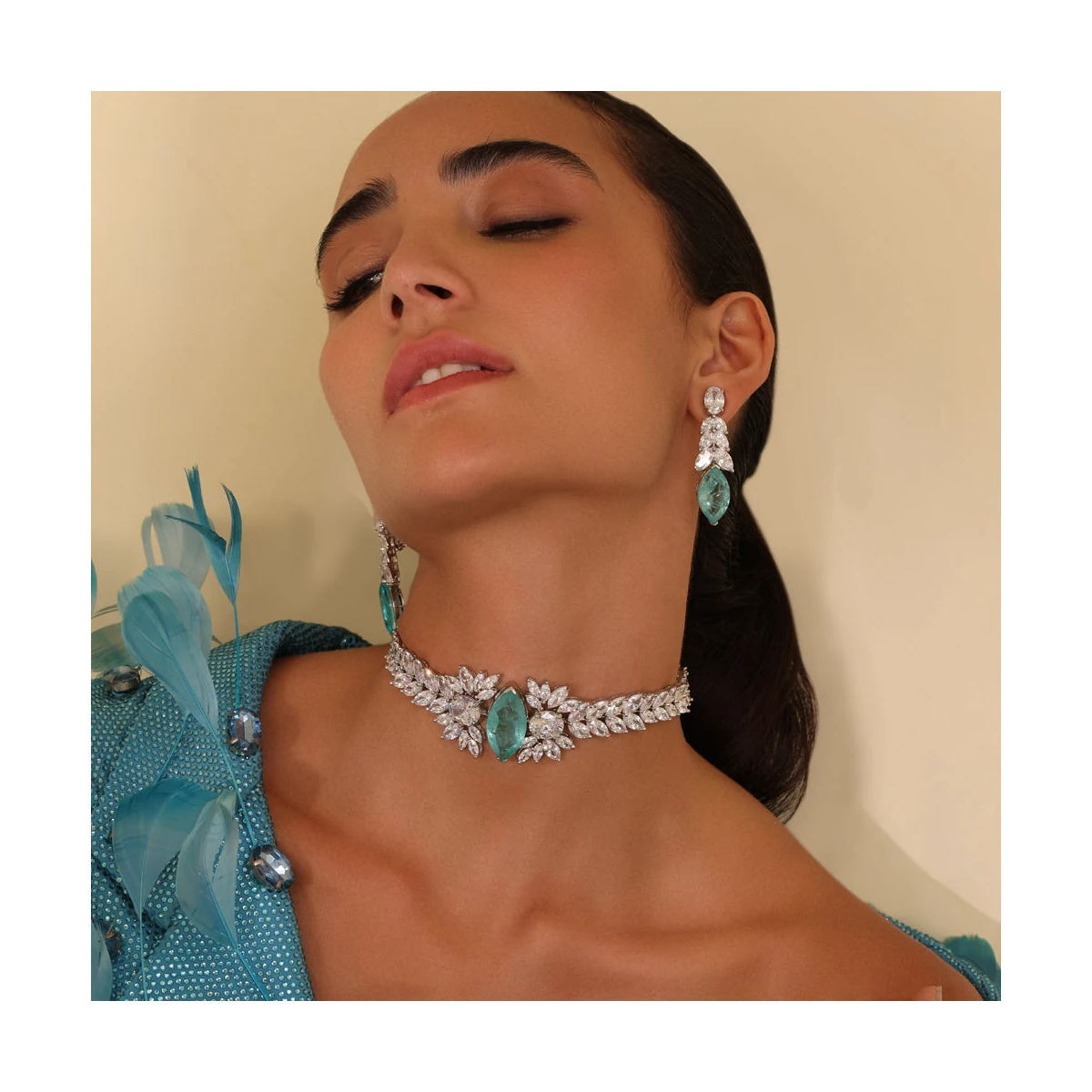 Premium Juliet Choker thumbnail 3