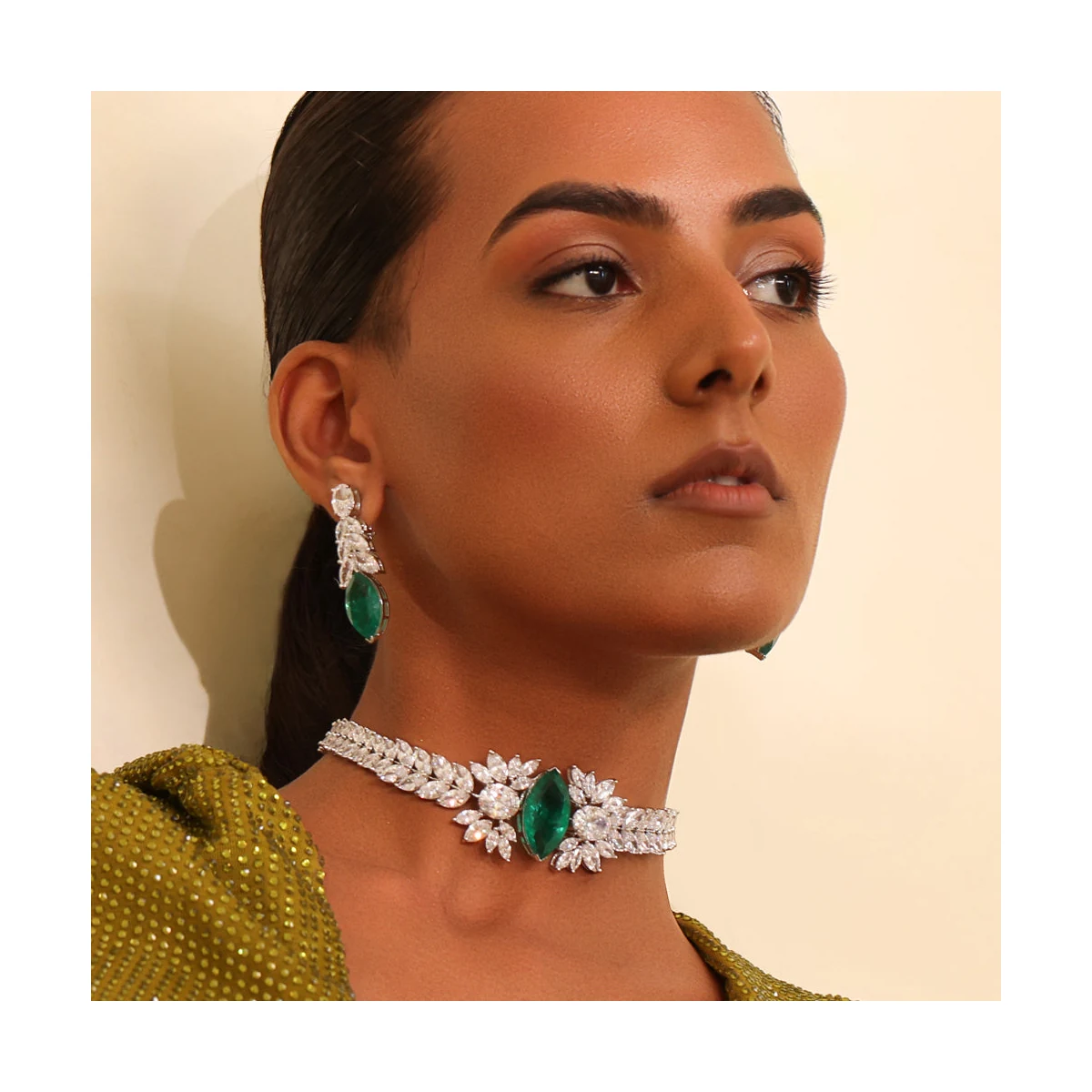 Premium Juliet Choker thumbnail 4