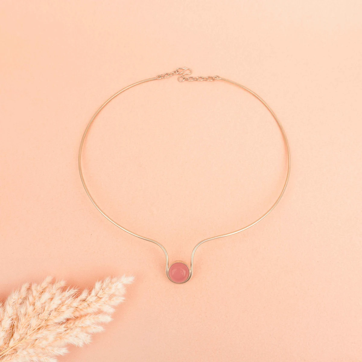 Premium Adya Ethereal Blush Curve Hasli Necklace thumbnail 4
