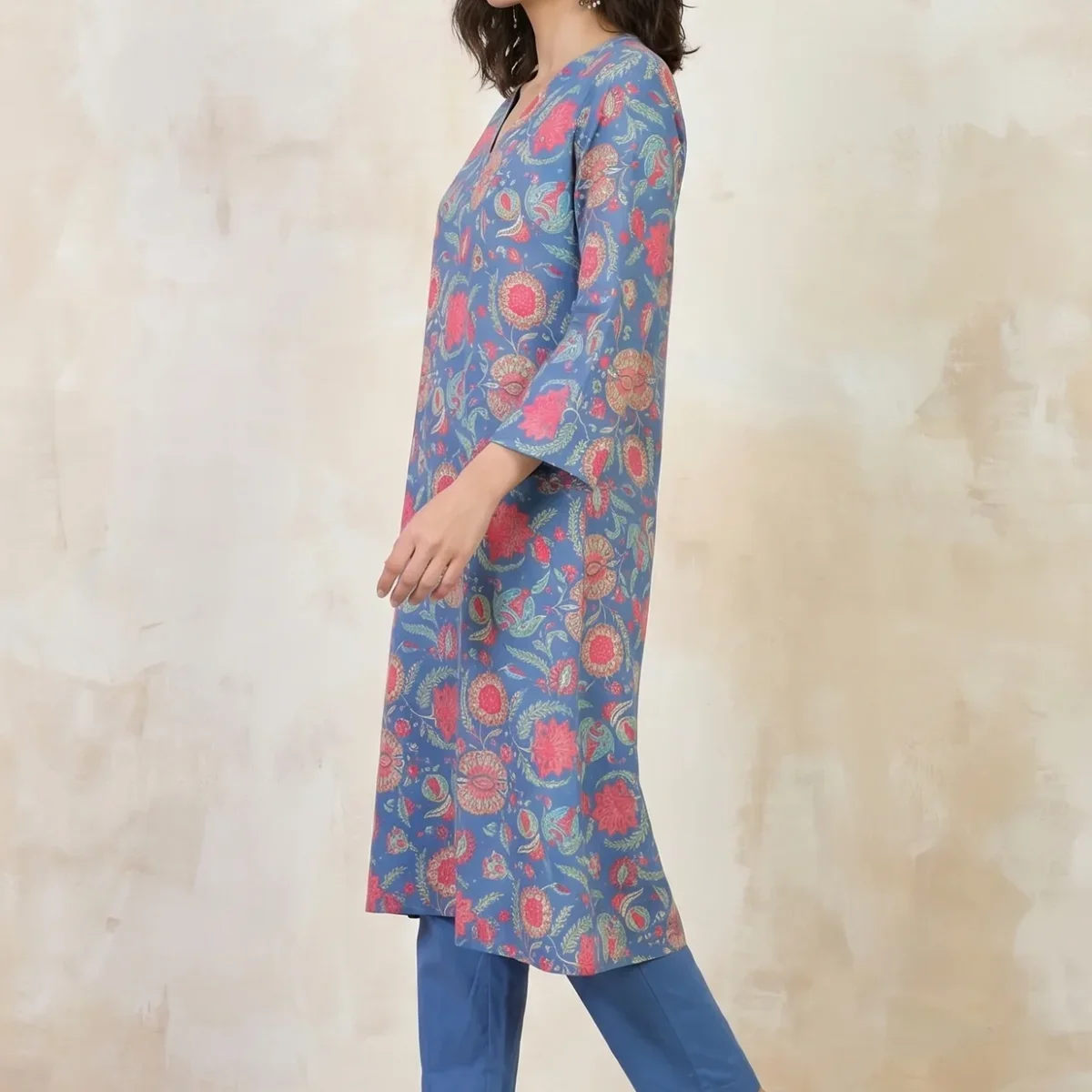 Blue Floral Printed Rayon Straight Kurta With Pants and Dupatta Set thumbnail 4
