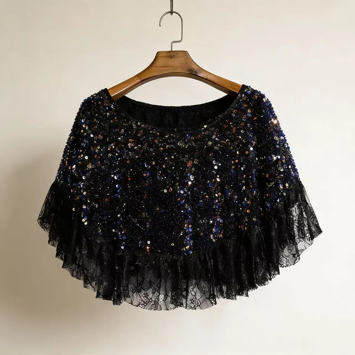 Luxury Black Sequin Lace Bridal Capelet thumbnail 2