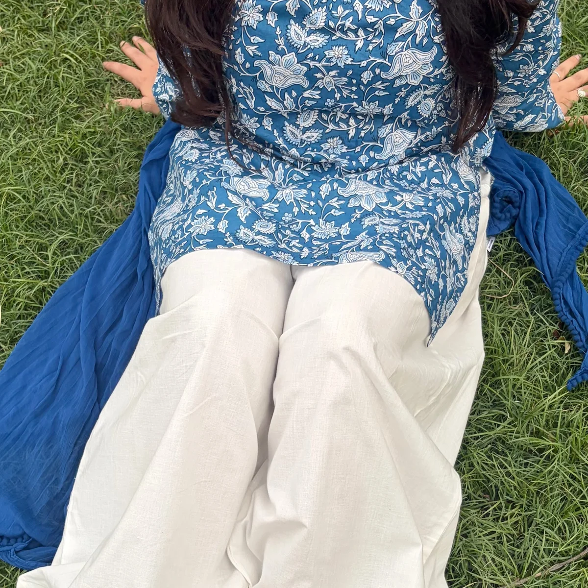 Niha Farshi cotton kurta set thumbnail 2