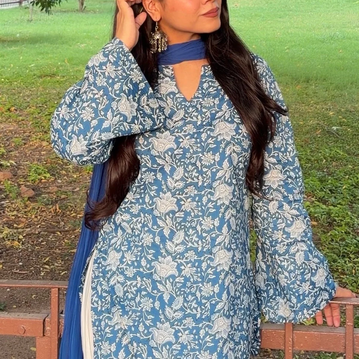 Niha Farshi cotton kurta set thumbnail 3