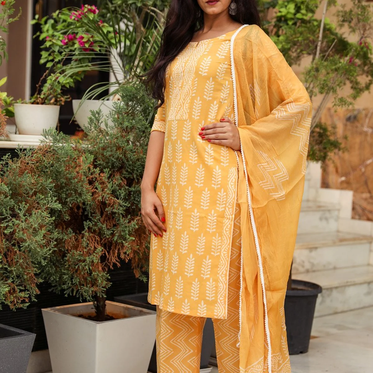 Mustard Discharge Tree Butti Print Cotton Suit Set thumbnail 4