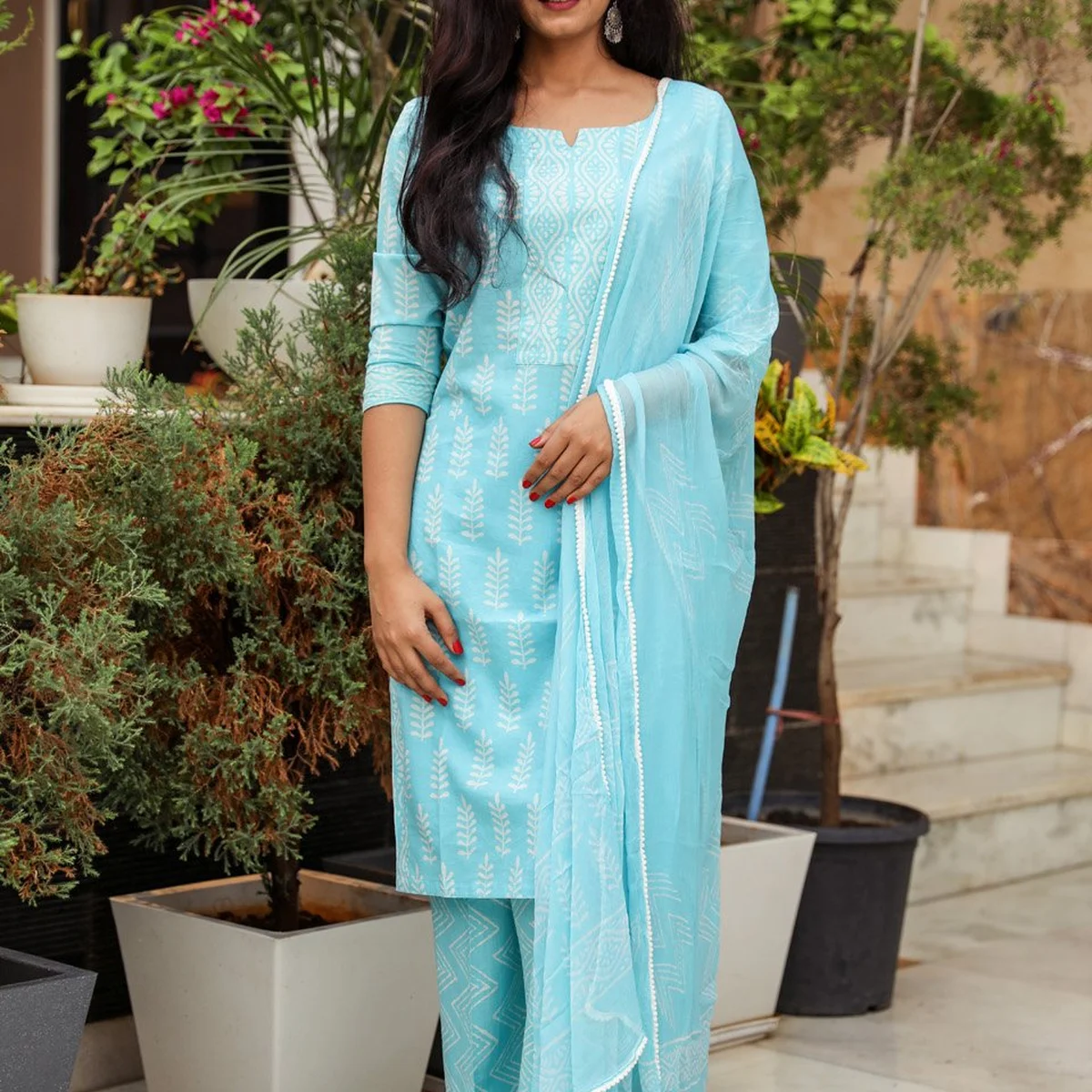 Turquoise Discharge Tree Butti Print Cotton Suit Set thumbnail 2