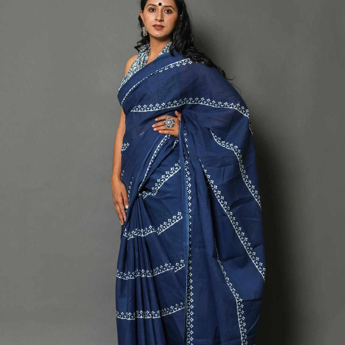 Blue Bel Block Print Cotton Saree with Blouse Piece thumbnail 3