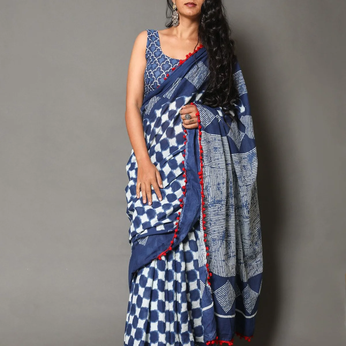 Blue Overall Block Print Mul Cotton Saree With Blouse - Image 1
