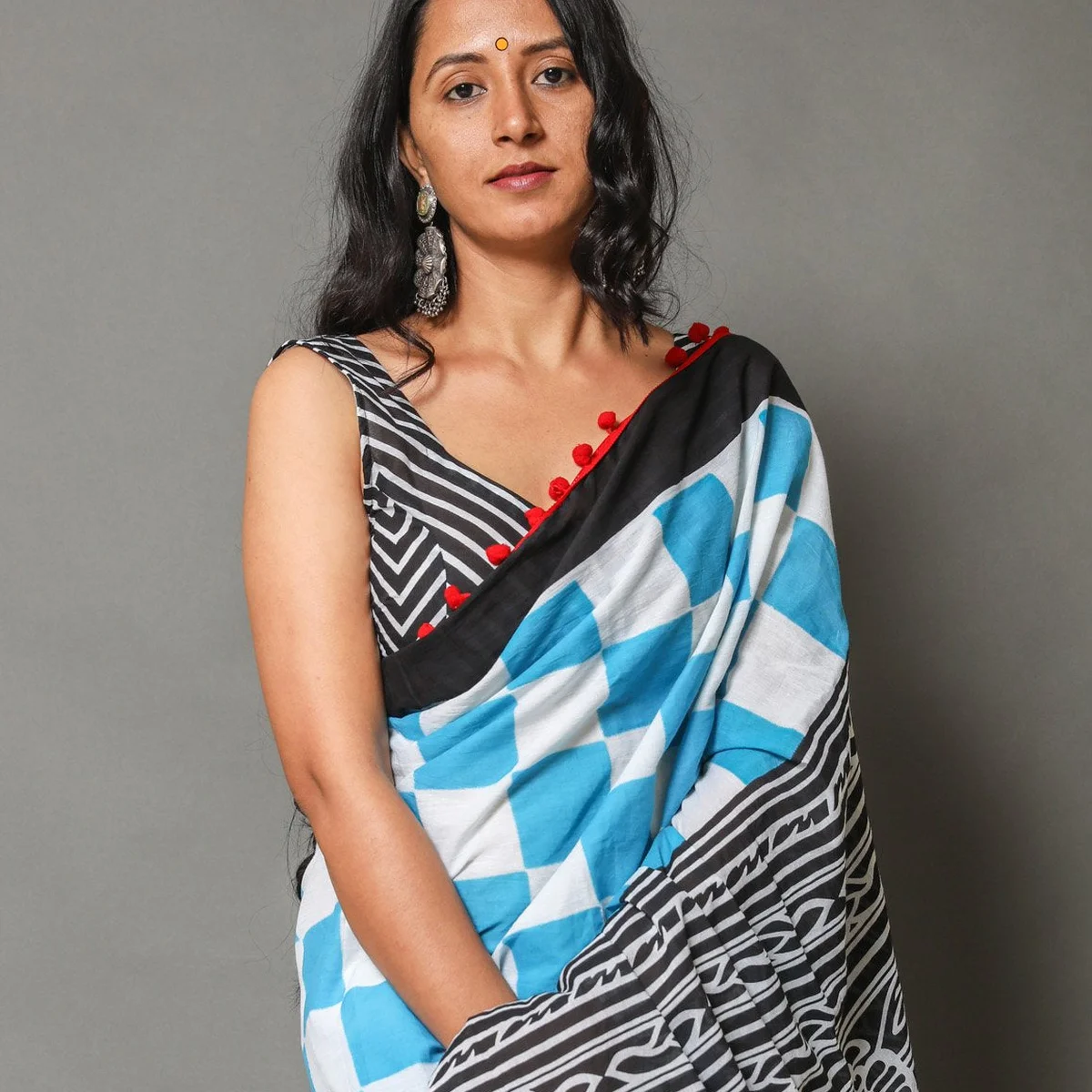Turquoise & Black Checks Block Print Cotton Saree with Blouse thumbnail 4