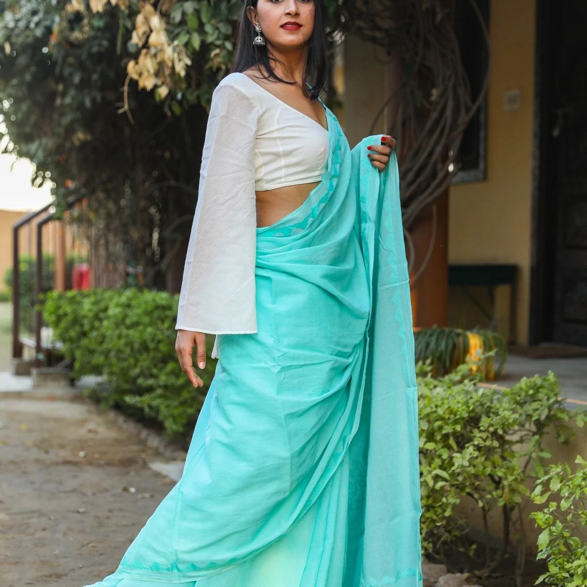 Teal Blue Applique Work Cotton Saree with Unstitched Blouse thumbnail 2