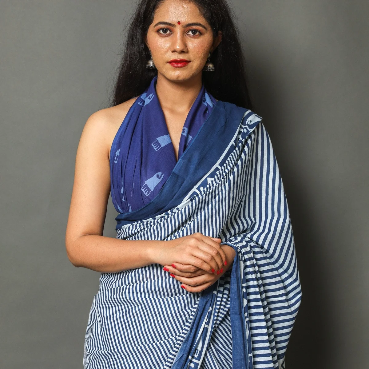 Rama Blue Lining Block Print Cotton Saree with Unstitched Blouse thumbnail 2