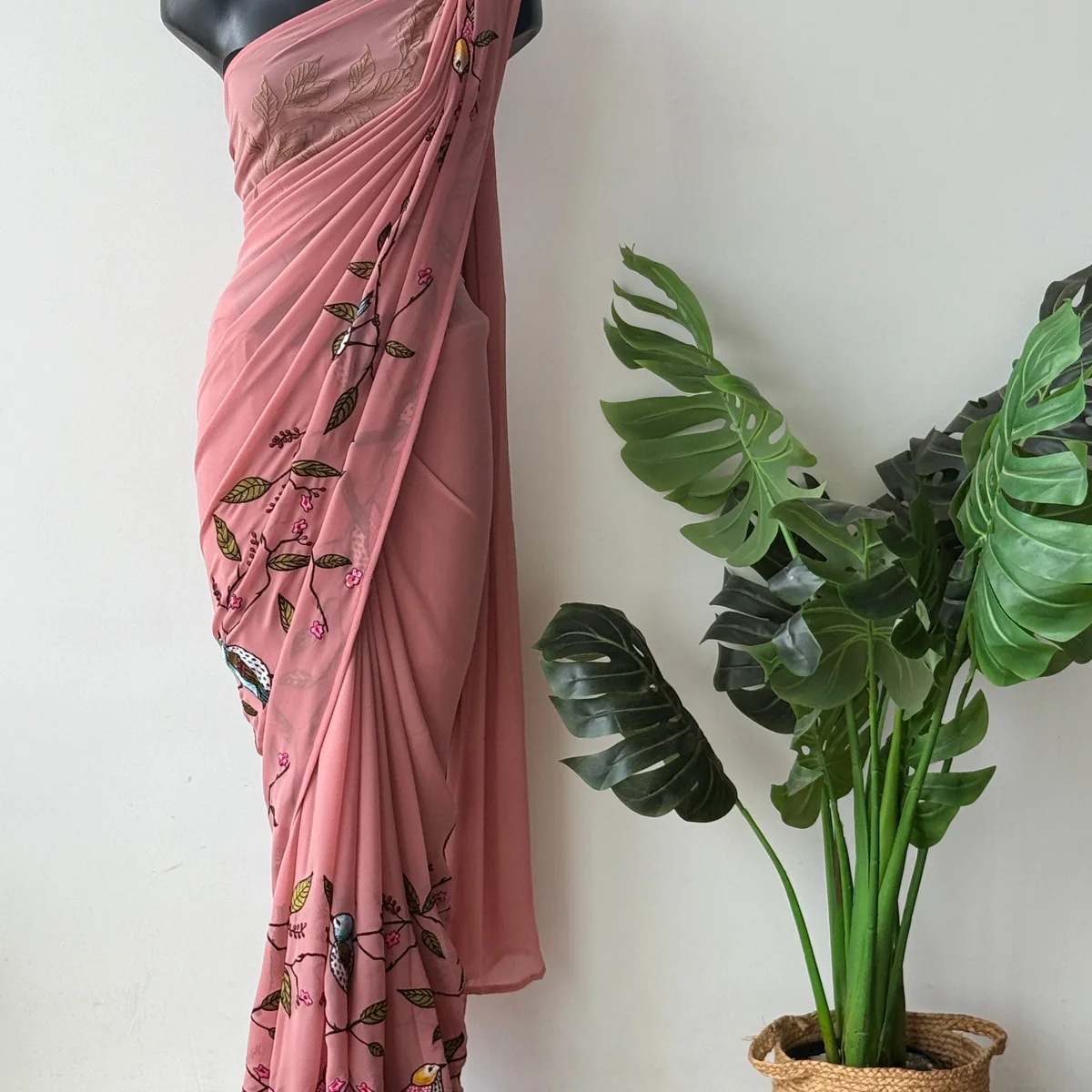 Pink bird emb georgette saree thumbnail 4