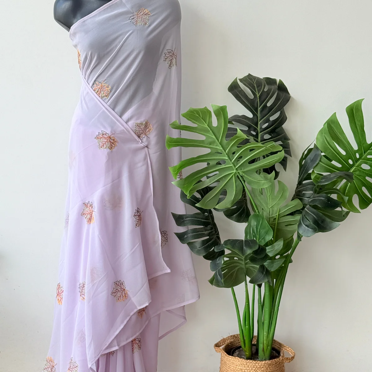 Lavender maple leaf emb georgette saree thumbnail 2