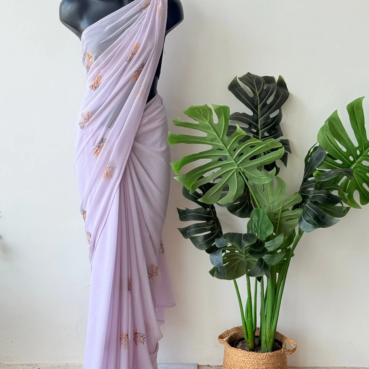 Lavender maple leaf emb georgette saree thumbnail 4