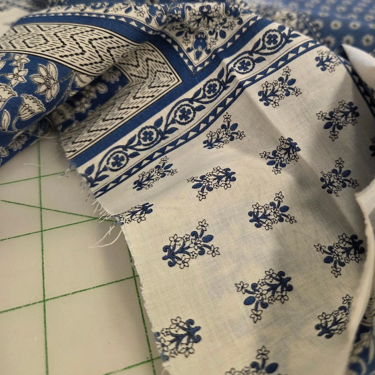 Japan Fabric: Hokkoh Bandana Tile Cotton Print Blue and Cream 2.1oz Cotton Lawn- by the yard thumbnail 3