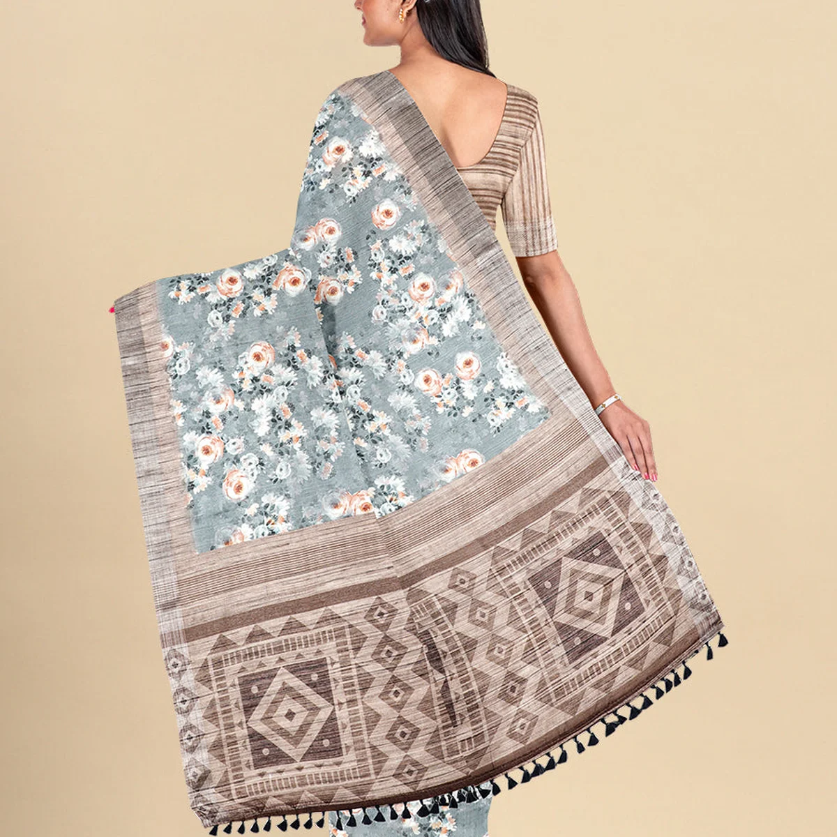 Semi Cotton Blue Colour Flower Printed Saree CPS20 thumbnail 2
