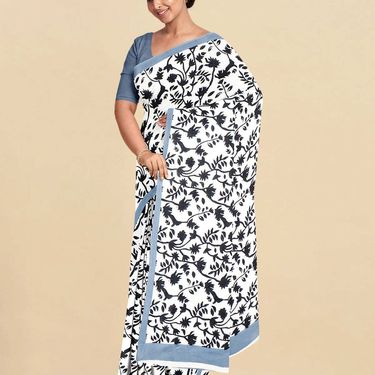 Pure Cotton White & Black Leaf Design Printed Saree PCS45 thumbnail 2