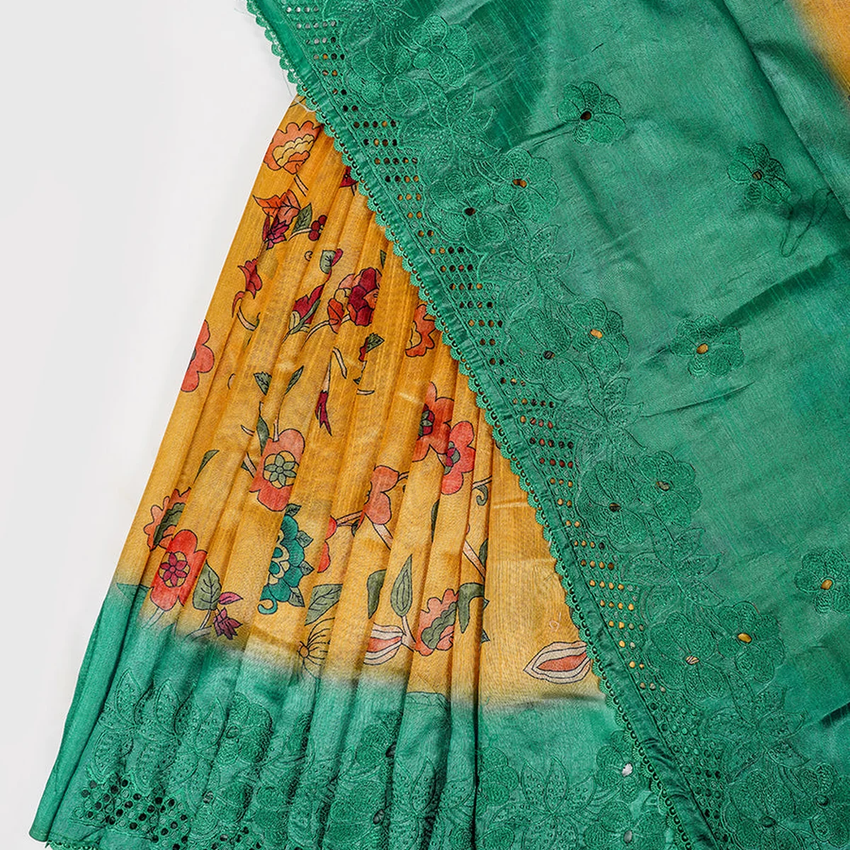 Semi Raw Silk Yellow & Green Colour Printed Saree with Embroidered Border SRS18 thumbnail 2