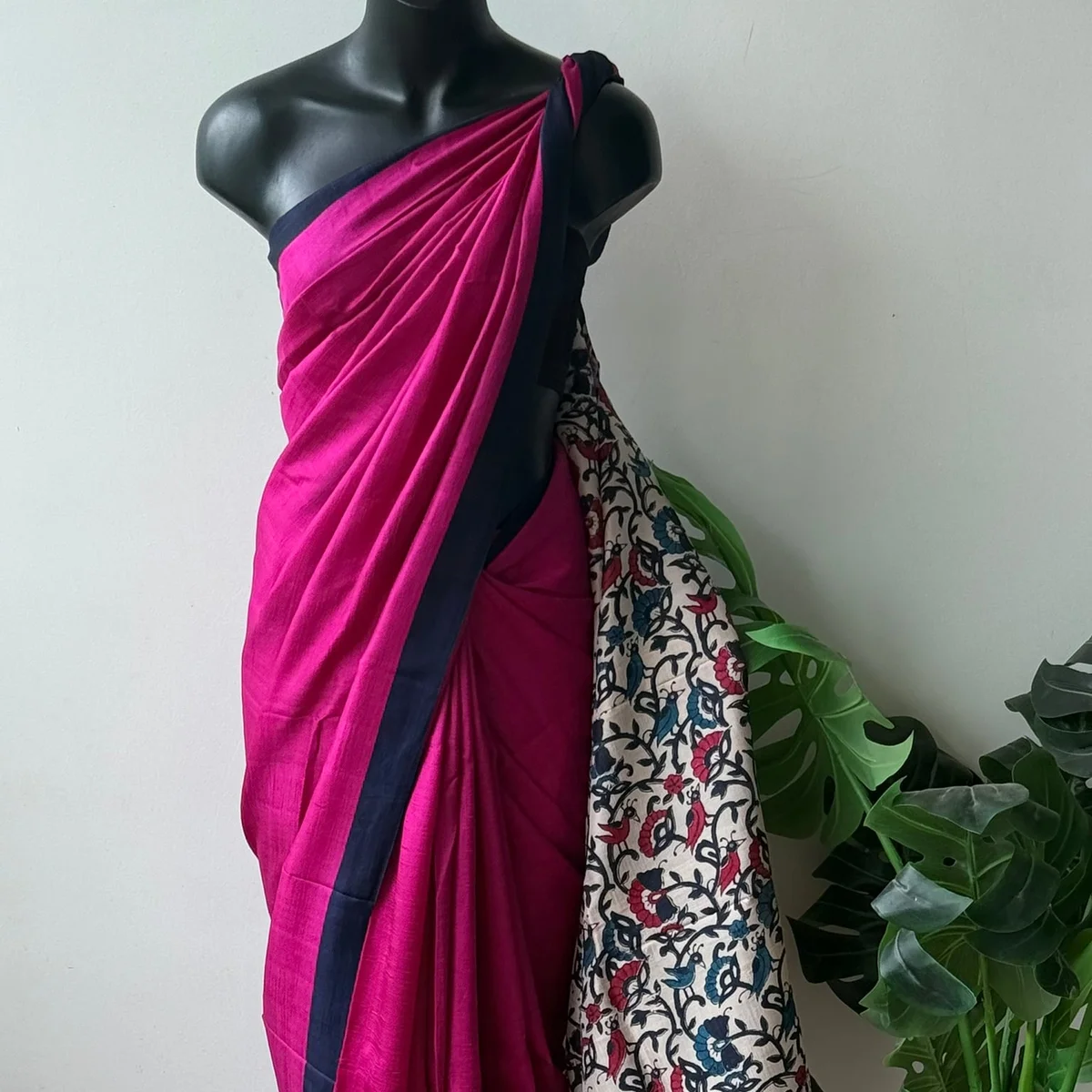 Pure Bhisnupuri silk saree thumbnail 3