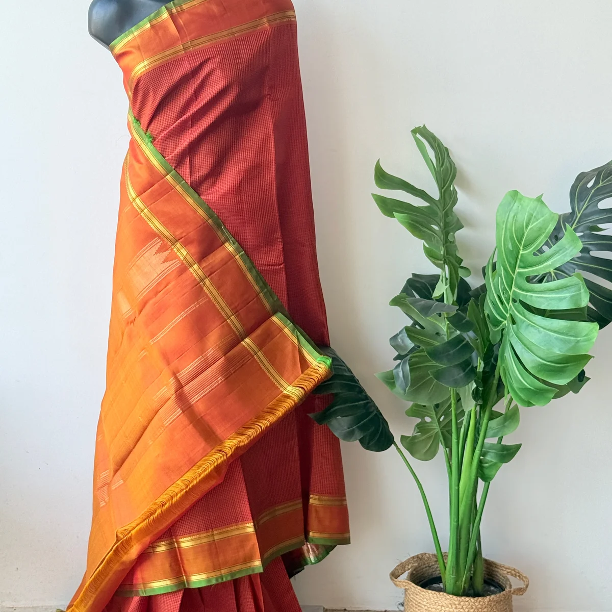Small checked pure silk saree thumbnail 2