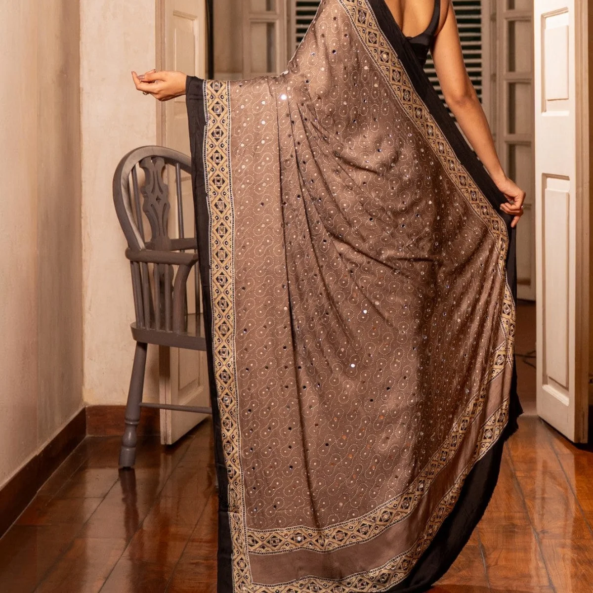 Midnight Mocha Ajrakh Mirror Saree thumbnail 4