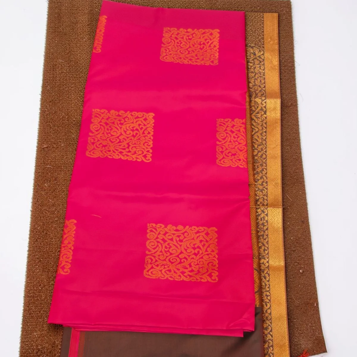 Zari Square Brocade Motif Semi Silk Saree