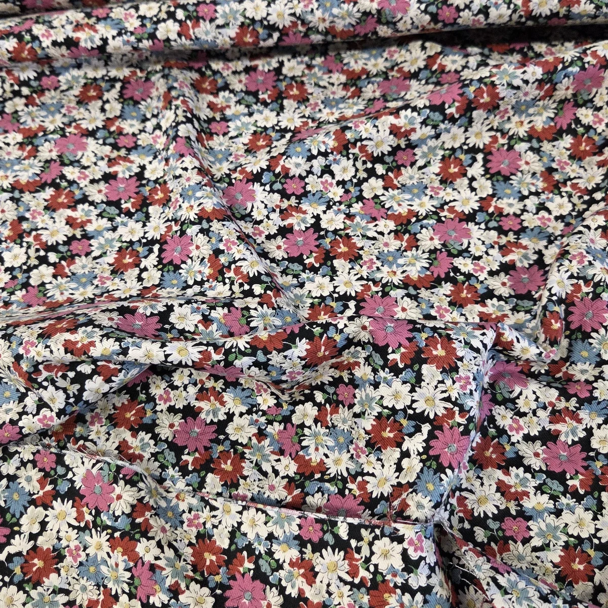 Japan Fabrics: Pink Scattered Floral Cotton Sheeting Twill Woven- by the yard