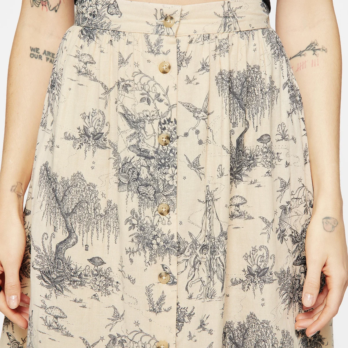 Maypole Cotton Print Button Up Midaxi Skirt thumbnail 2