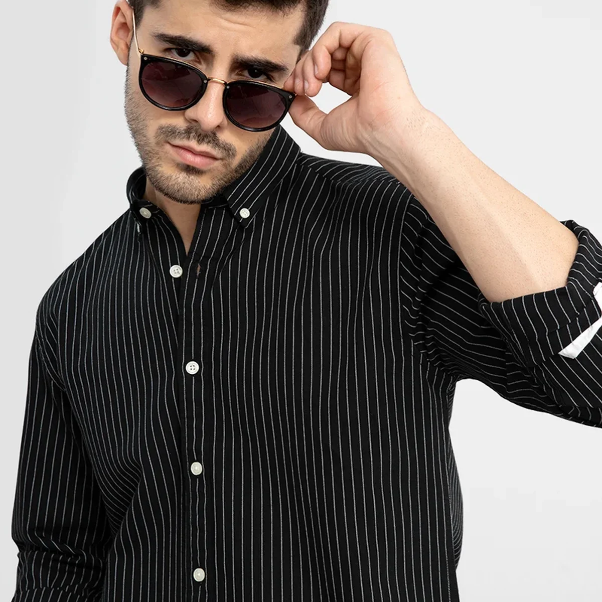 Lining Black Shirt thumbnail 2