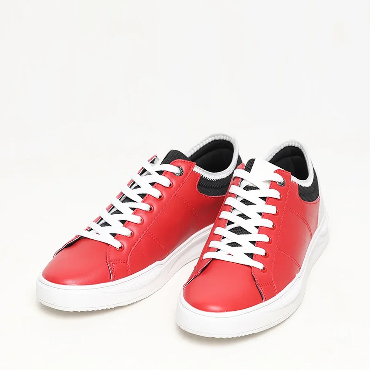 Red Low Top Sneaker thumbnail 2