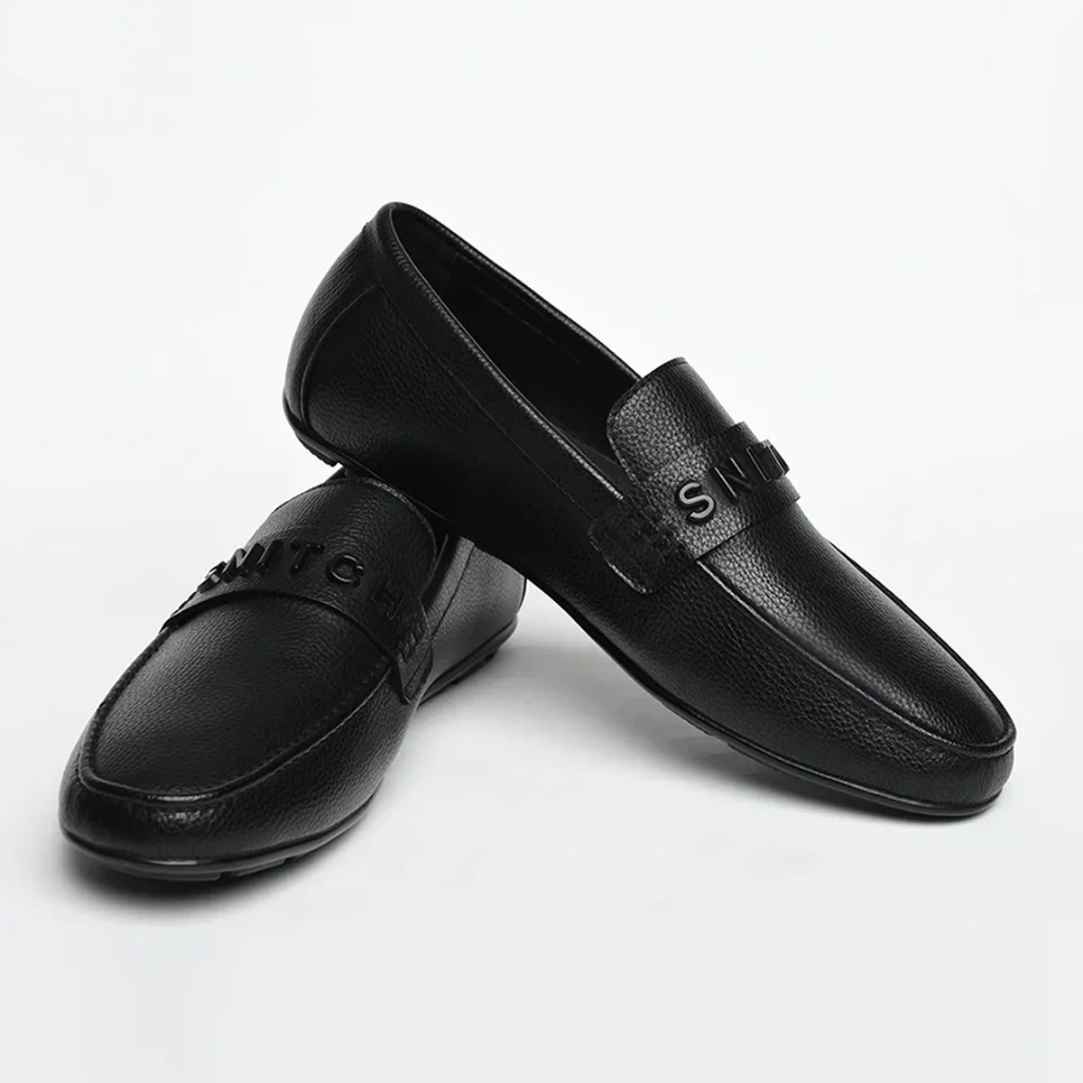 Black Solid Loafers thumbnail 2